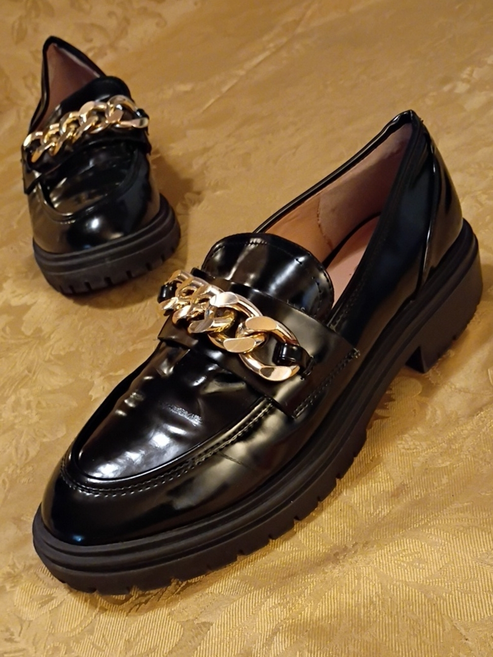 I N.C. Black Patent Chain-Accent Women's Loafers Size 7.5